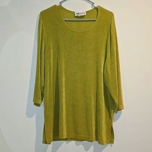 Amanda vintage green top. Size XL.